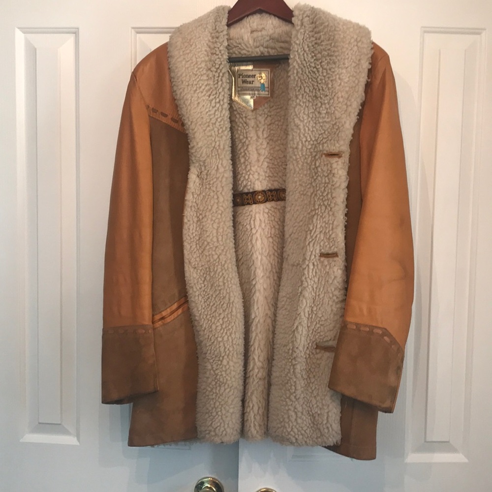 Vintage pioneer wear leather jacket. 42L